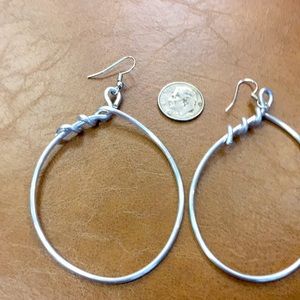 Aluminum hopes very light one only